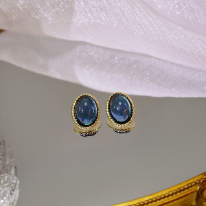 Элегантные пусеты Сапфировые овалы в винтажной оправе CJH11989 Элегантные пусеты Сапфировые овалы в винтажной оправе CJH11989