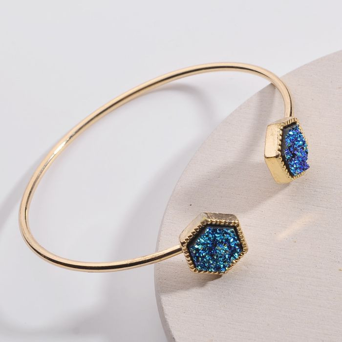 Браслет жесткий разомкнутый с шестигранными наконечниками E91584MSK Браслет жесткий разомкнутый с шестигранными наконечниками E91584MSK