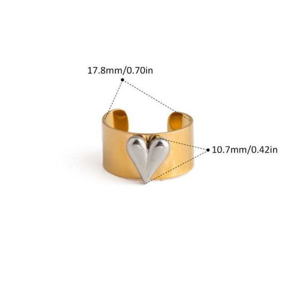 Широкое кольцо с накладным золотым сердцем CJL83989