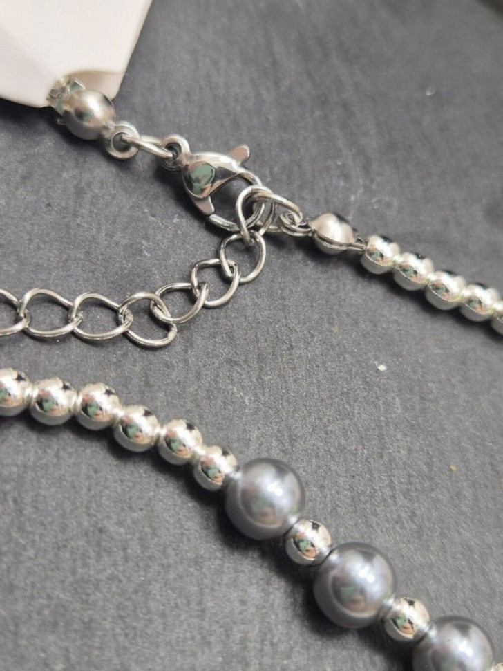 Градиентные бусы из серого жемчуга с нарастающим размером бусин J10748CJJ