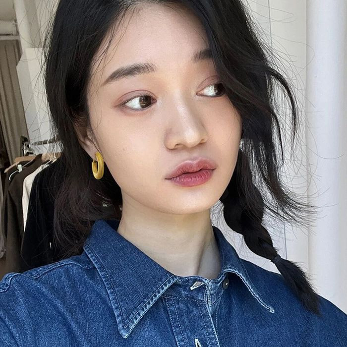 Широкие серьги-конго с сатиновой фактурой CJM71477