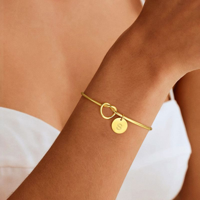 Браслет-цепочка с круглым медальоном и кольцом CJT17498 Браслет-цепочка с круглым медальоном и кольцом CJT17498