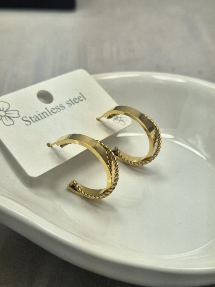 Серьги медицинская сталь с напылением золотом J11182CJJ