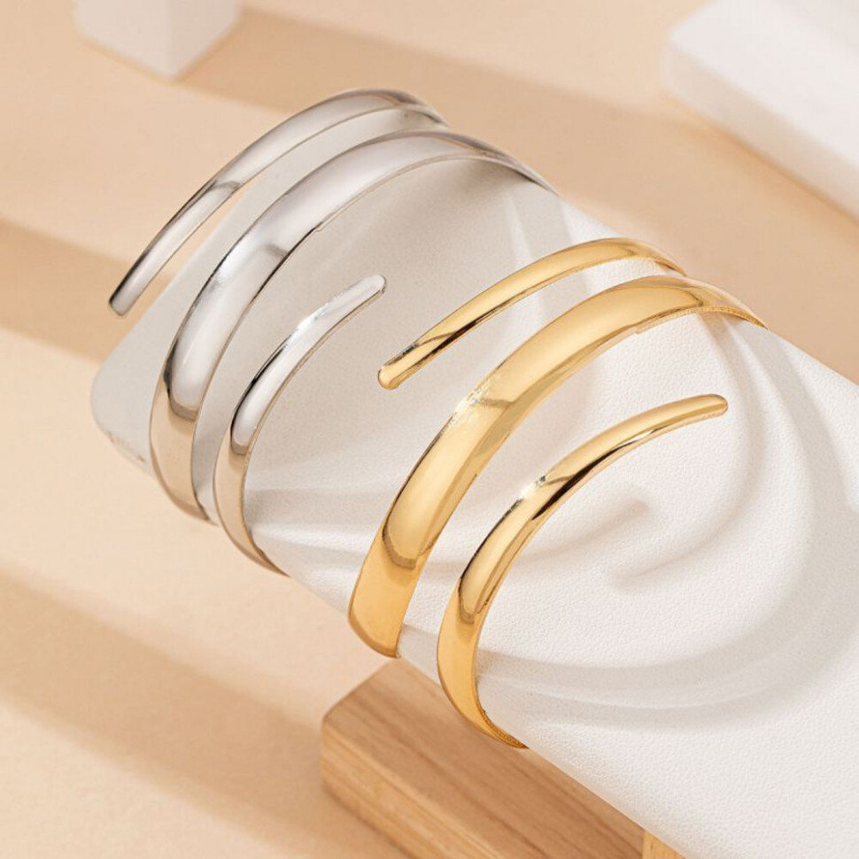 Браслет жесткий многослойный в стиле минимализм CJH99062