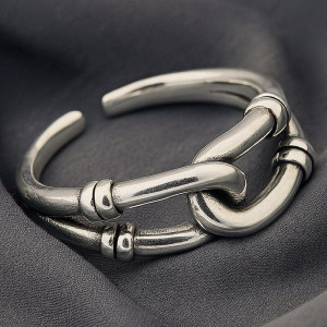 Кольцо с центральным элементом двойной узел 1J12186CJJ Кольцо с центральным элементом двойной узел 1J12186CJJ