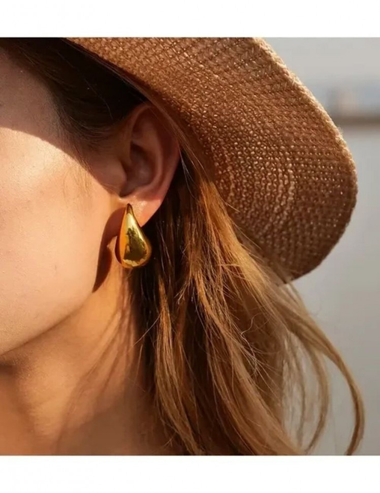 Золотистые серьги пусеты из латуни в форме крупных капель 1J10051CJJ Золотистые серьги пусеты из латуни в форме крупных капель 1J10051CJJ