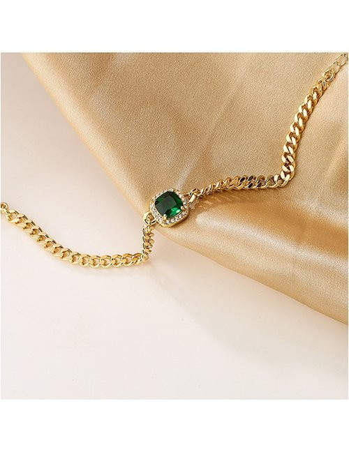 Золотистый браслет с изумрудным кристаллом L76127