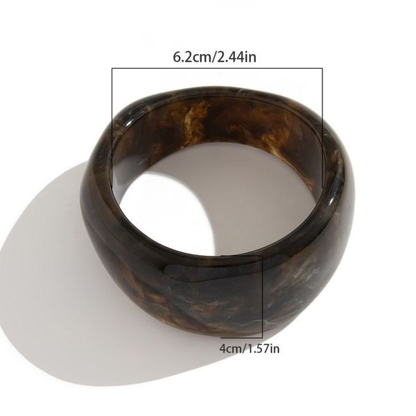 Жесткий браслет CJL65526