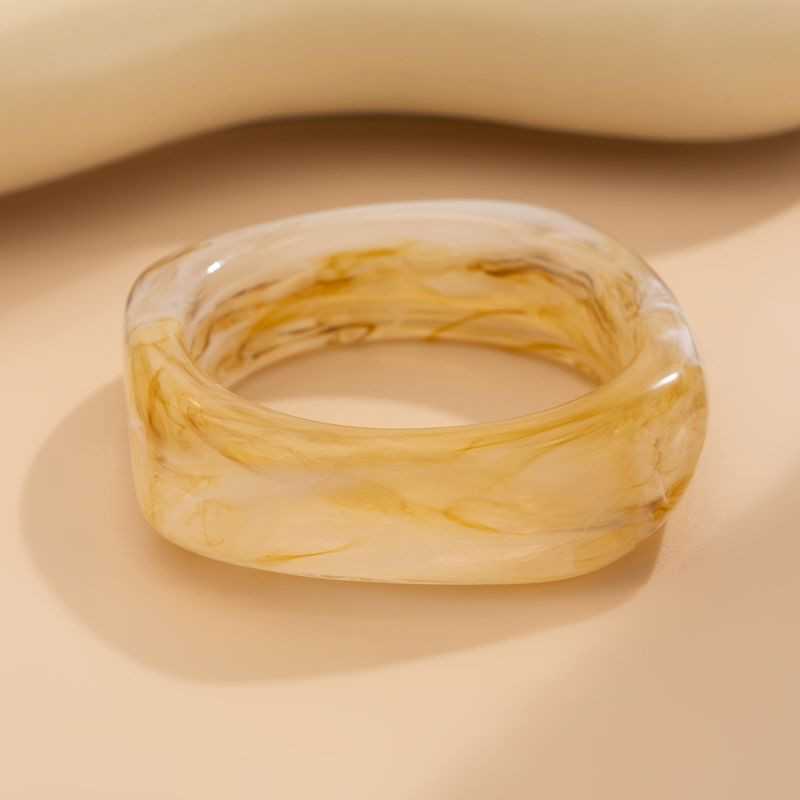 Жесткий браслет CJL65526