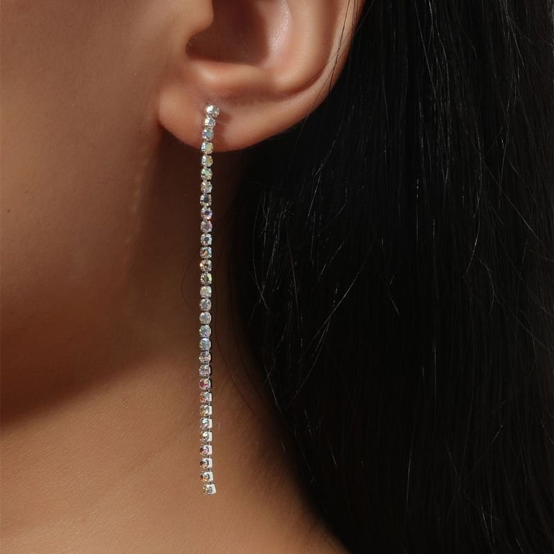 Длинные серьги-ниточки из сияющих стразов N83994