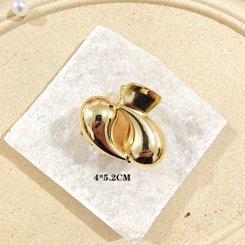 Краб с бабочкой из металла серебряный №1 CJU48132