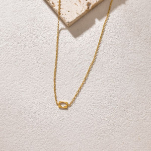 Золотистая цепочка с миниатюрным прямоугольным кулоном CJP95512 Золотистая цепочка с миниатюрным прямоугольным кулоном CJP95512