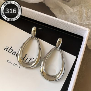 Стальные серьги из стали с каплей CJZ47815
