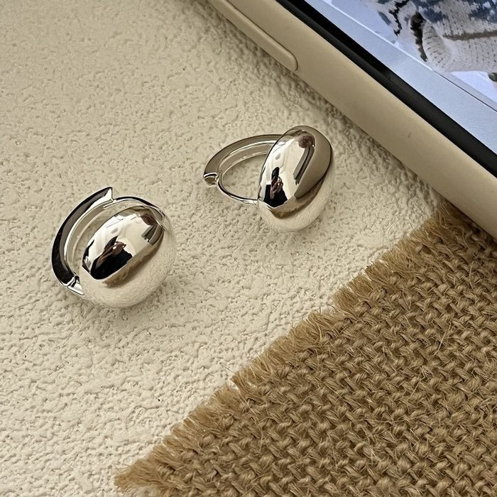 Серьги-гвоздики овальные J10053CJJ Серьги-гвоздики овальные J10053CJJ