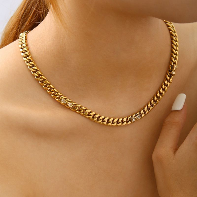 Массивная золотистая цепь панцирного плетения CJQ17603 Массивная золотистая цепь панцирного плетения CJQ17603