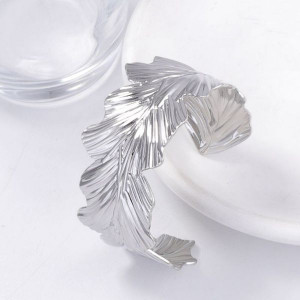 Жесткий браслет CJL69431 Жесткий браслет CJL69431