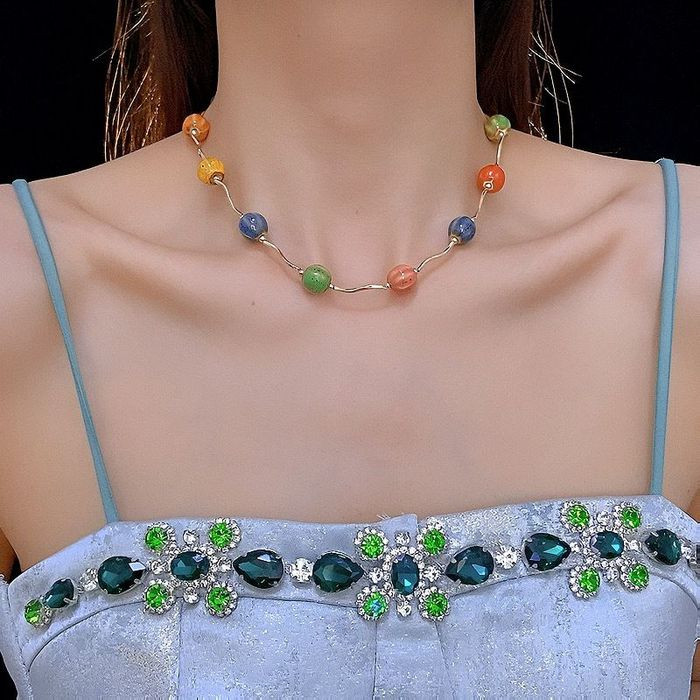 Легкая Цепочка с полупрозрачными цветными камнями CJL32505