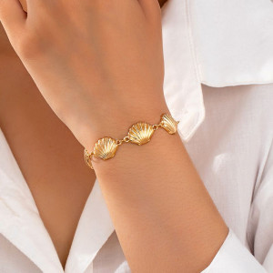 Браслет цепочка с золотистыми овальными вставками CJP54235 Браслет цепочка с золотистыми овальными вставками CJP54235