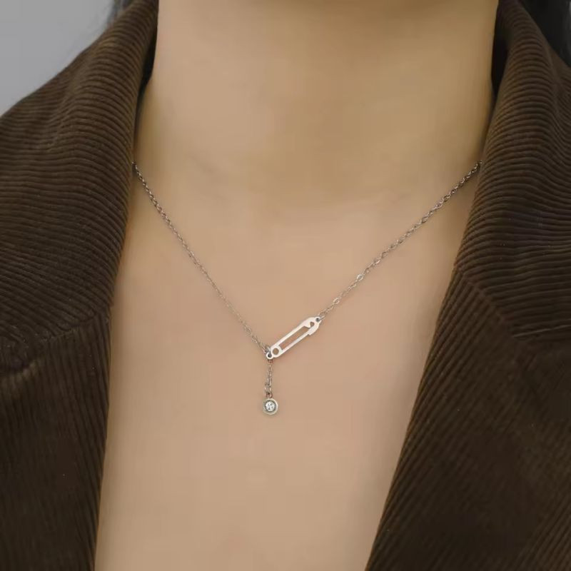 Золотое колье из титановой стали CJZ49433