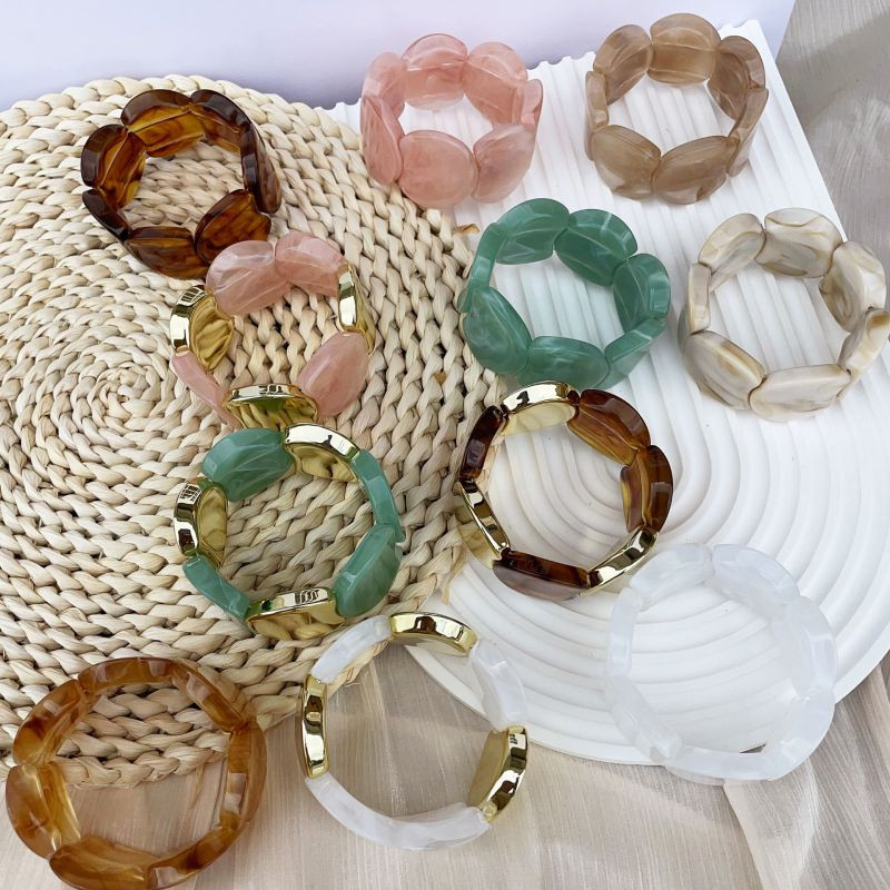 Жесткий браслет CJR57055