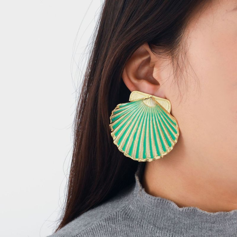 Тематические серьги-пусеты ракушки CJM02139