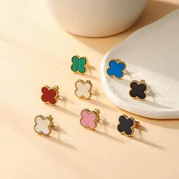 Стальные серьги с напылением золотом розовый клевер J10241CJJ Стальные серьги с напылением золотом розовый клевер J10241CJJ