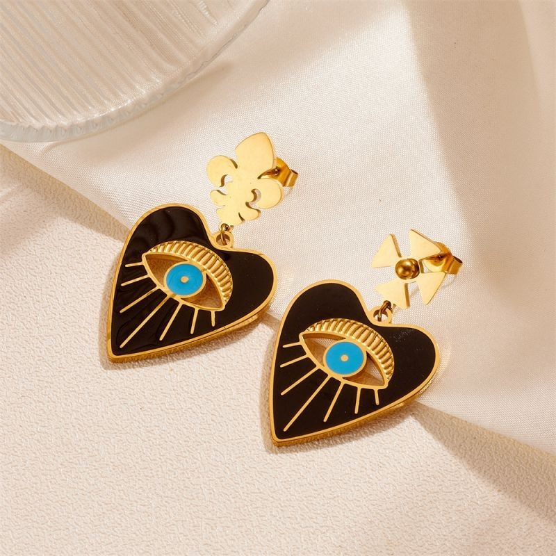 Серебристые серьги-сердца с глазом CJG69193