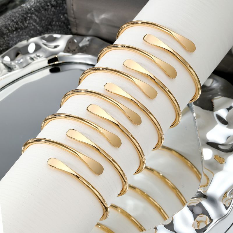 Жесткий браслет CJN37622 Жесткий браслет CJN37622