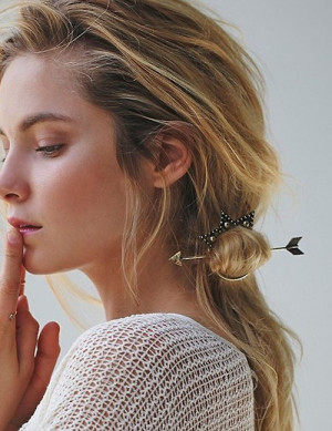 Заколка F42560