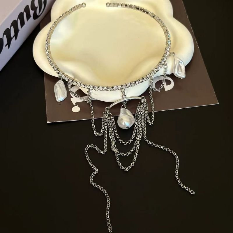 Роскошный Чокер с многослойными цепями и кристаллами CJD84029