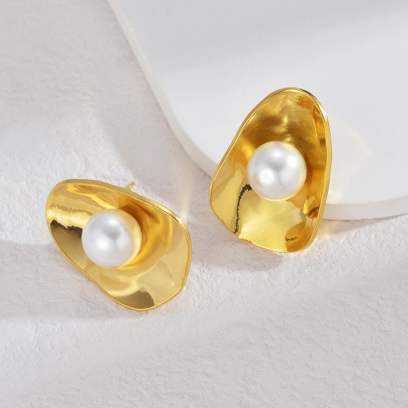 Серьги-пусеты Капли вогнутые с жемчужиной CJL35147