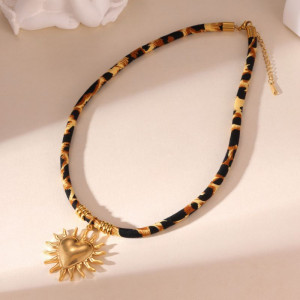 Колье из стали CJP62286