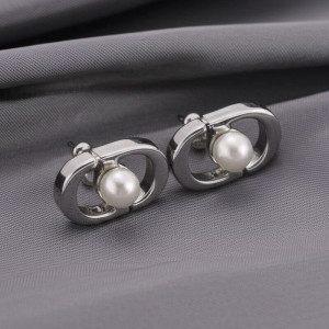 Серьги медь с напылением золотом и жемчугом 1J11984CJJ Серьги медь с напылением золотом и жемчугом 1J11984CJJ