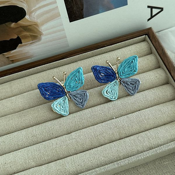 Серьги-гвоздики CJL50271 Серьги-гвоздики CJL50271