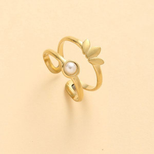 Тонкое разомкнутое кольцо с веточкой и жемчугом CJL47020