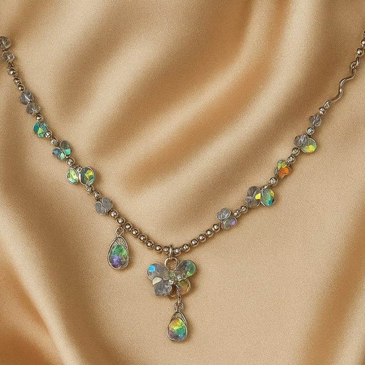 Колье в стиле винтаж с каплевидными камнями и узорами J11442CJJ