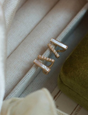 Ювелирные серьги Z17353