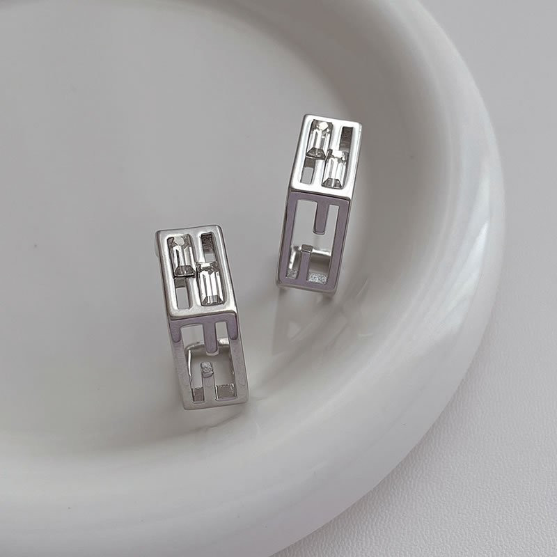 Ювелирные серьги M86890