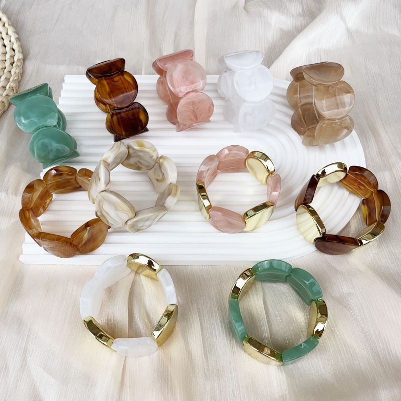 Жесткий браслет CJR57059