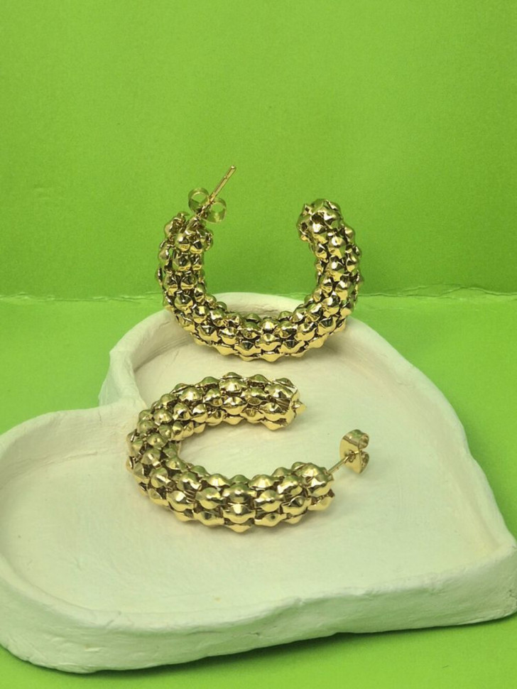 Серьги-кольца конго из фактурных переплетенных стальных шариков J11543CJJ
