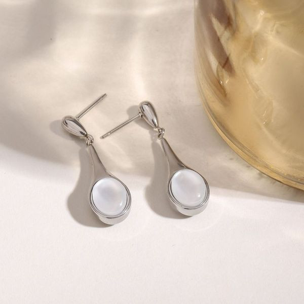 Серьги-пусеты Капли двухцветные с эмалью CJL40400