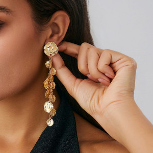 Длинные золотистые серьги с каскадом дисков CJN79324