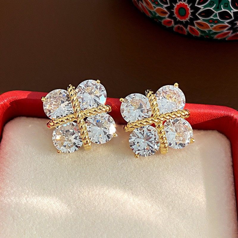 Ювелирные серьги CJP62447 Ювелирные серьги CJP62447