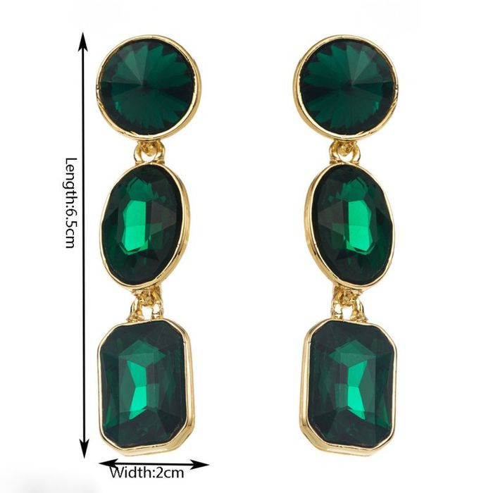 Длинные вечерние серьги с изумрудными кристаллами CJM67033