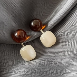 Серьги ювелирный сплав с серебряным гвоздиком J10594CJJ Серьги ювелирный сплав с серебряным гвоздиком J10594CJJ