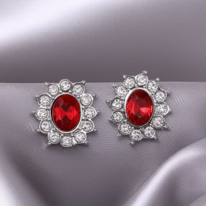 Серьги-пусеты со стразами и красным кристаллом 1J11555CJJ