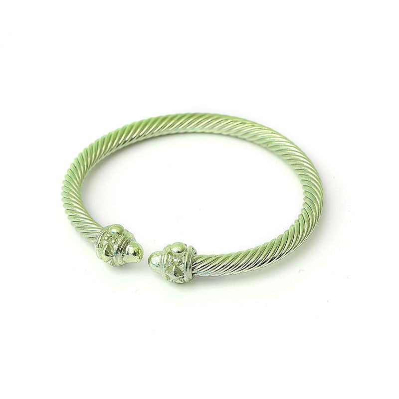 Жесткий браслет CJH58825