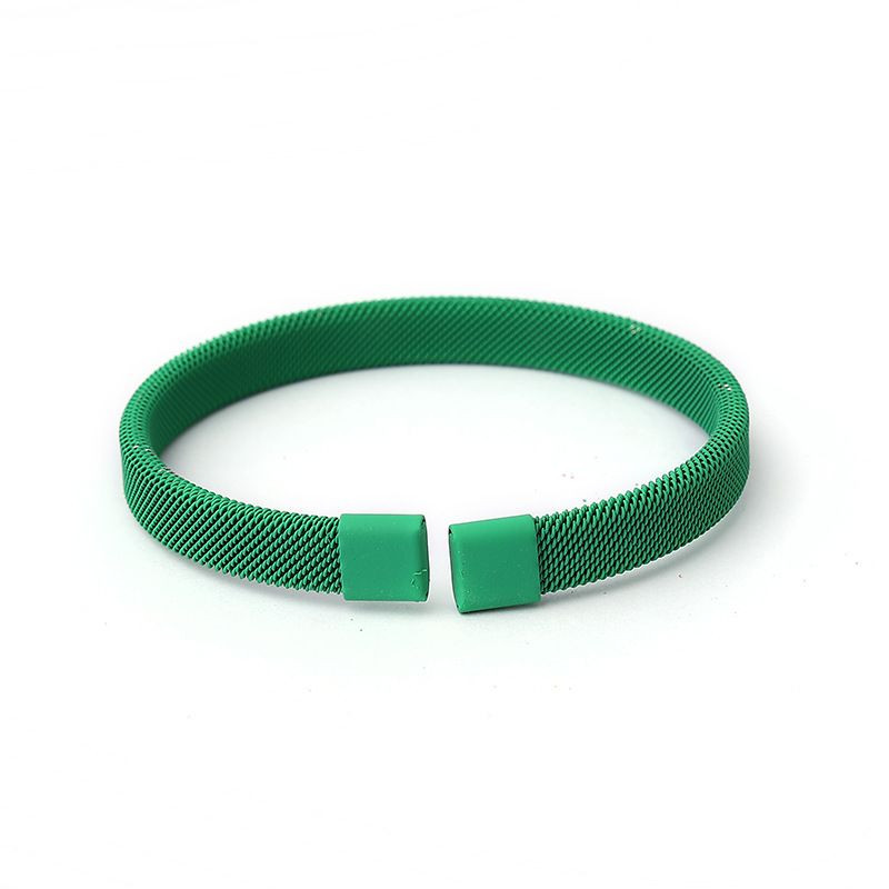 Жесткий браслет CJH58825