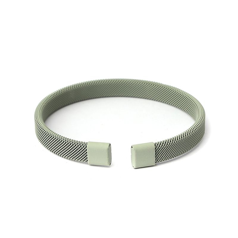 Жесткий браслет CJH58825