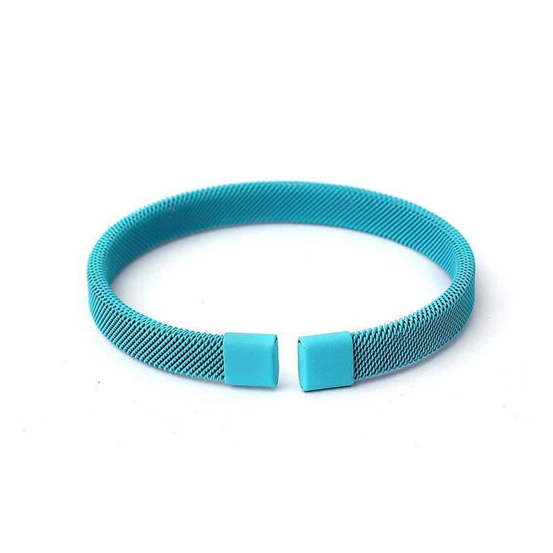 Жесткий браслет CJH58825